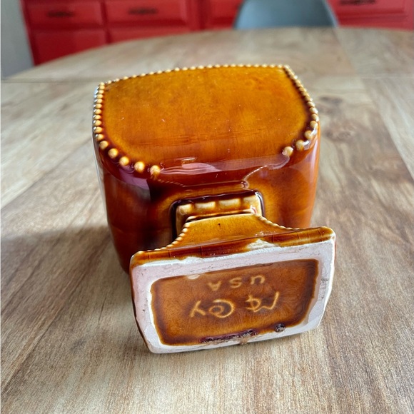 Lovely Vintage McCoy Planter - Picture 5 of 6